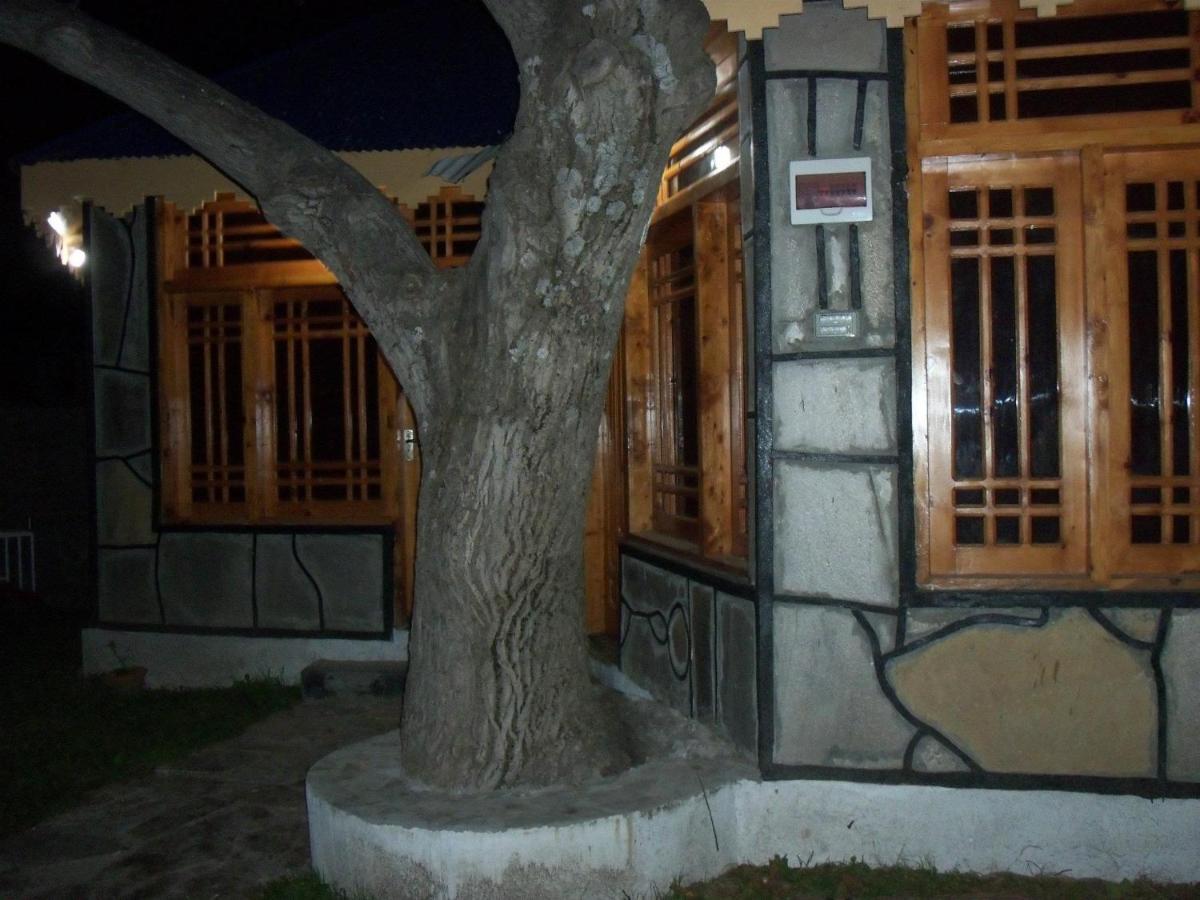 Hotel Manila Huts Naran Exterior foto